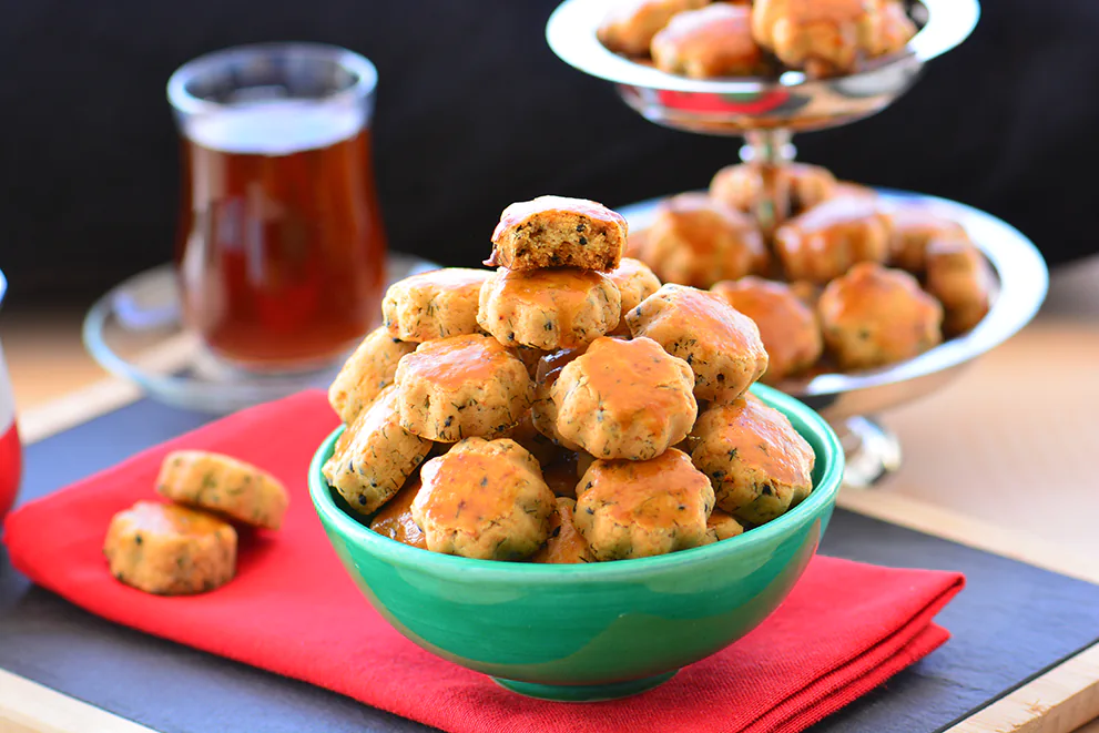 Spicy Salted Cookies with Dill